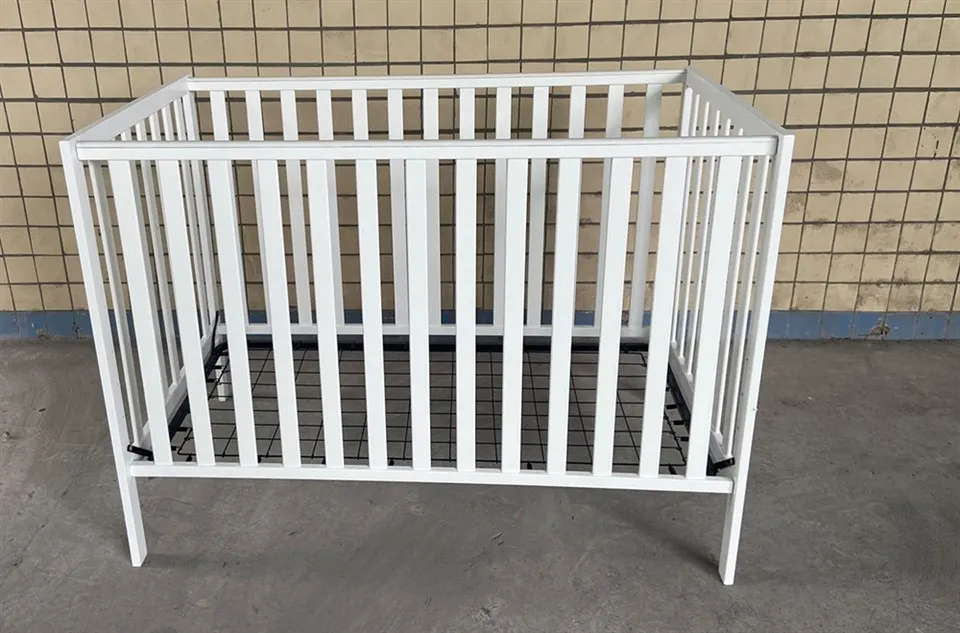 বেবি ক্রিব সেট